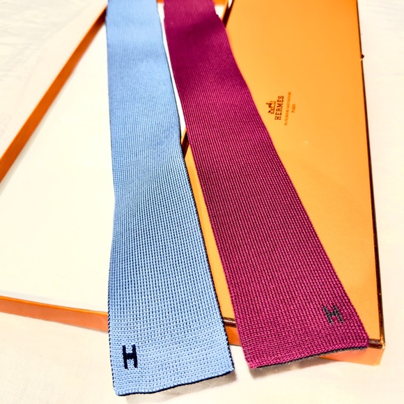 🔥HERMES EXCLUSIVE🔥🆕💯AUTH HERMES Maille De Soie 4 Temps Muti Seasons Tie😍 - Picture 15 of 17